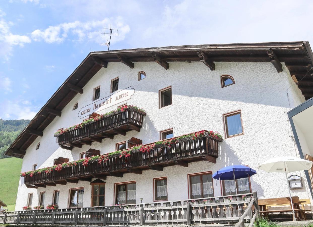 Gasthof Albergo Neuwirt Val di Vizze Exteriör bild